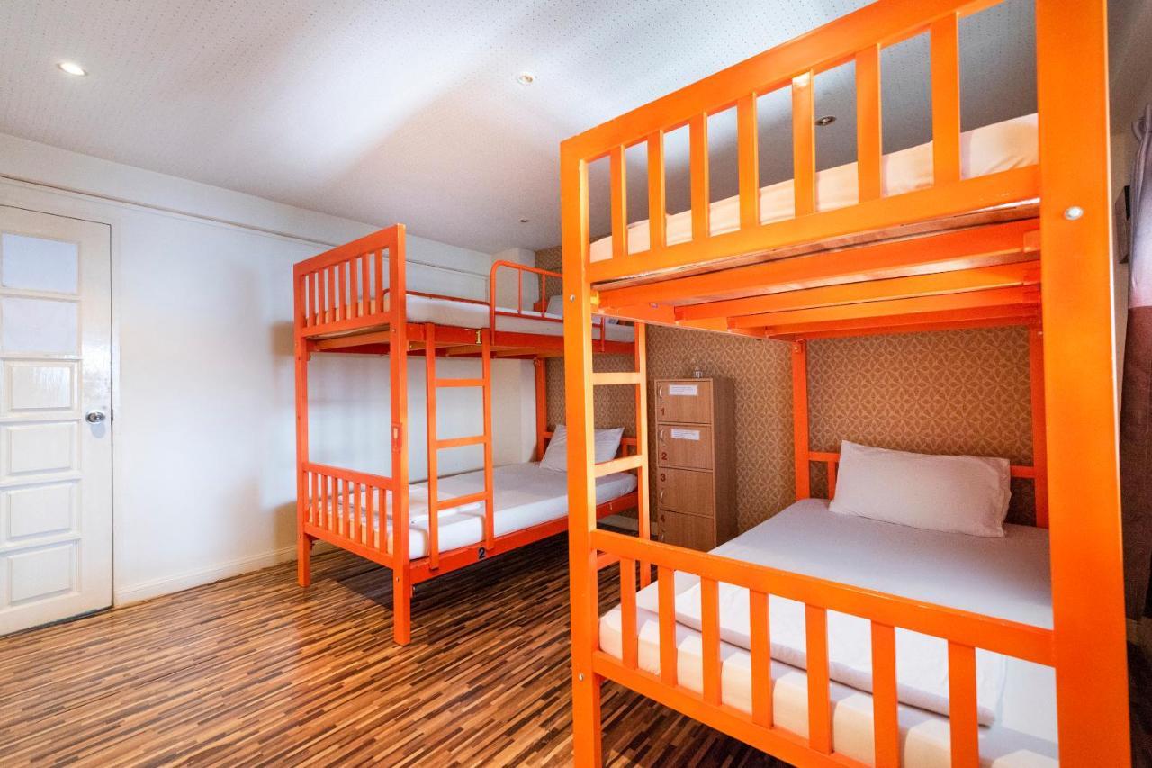 Oyo 618 At Khaosan Hostel (Adults Only) Bangkok Kültér fotó